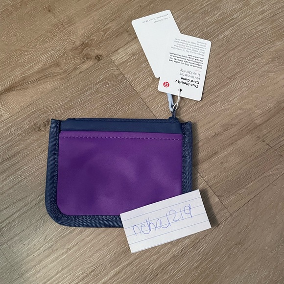 Lululemon True Identity Card Case- Pitch Blue/Blue Linen/Atomic Purple - Picture 4 of 6